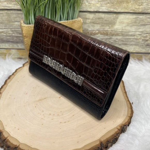 Vintage Brighton Black Pebbled Genuine Leather Croc Trim Clutch Organizer Wallet - Picture 3 of 16